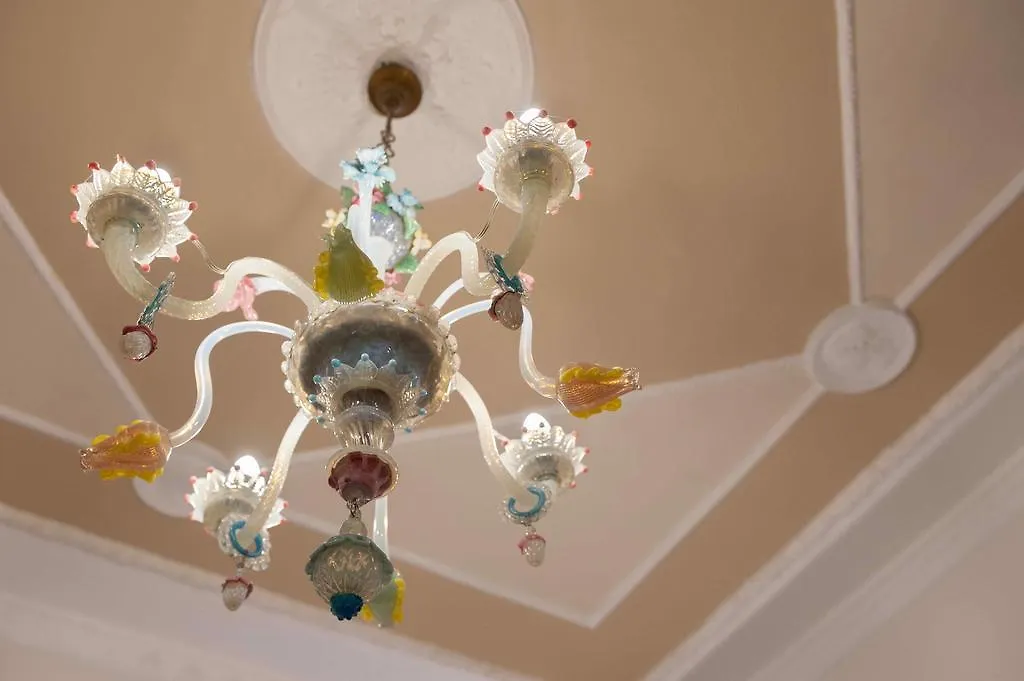 Palazzo Benso Bed & Breakfast Palermo
